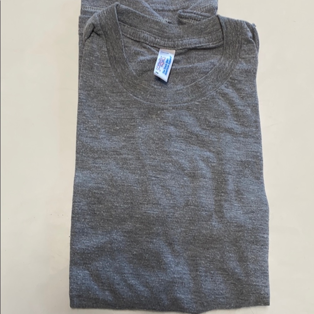 American apparel t shirt